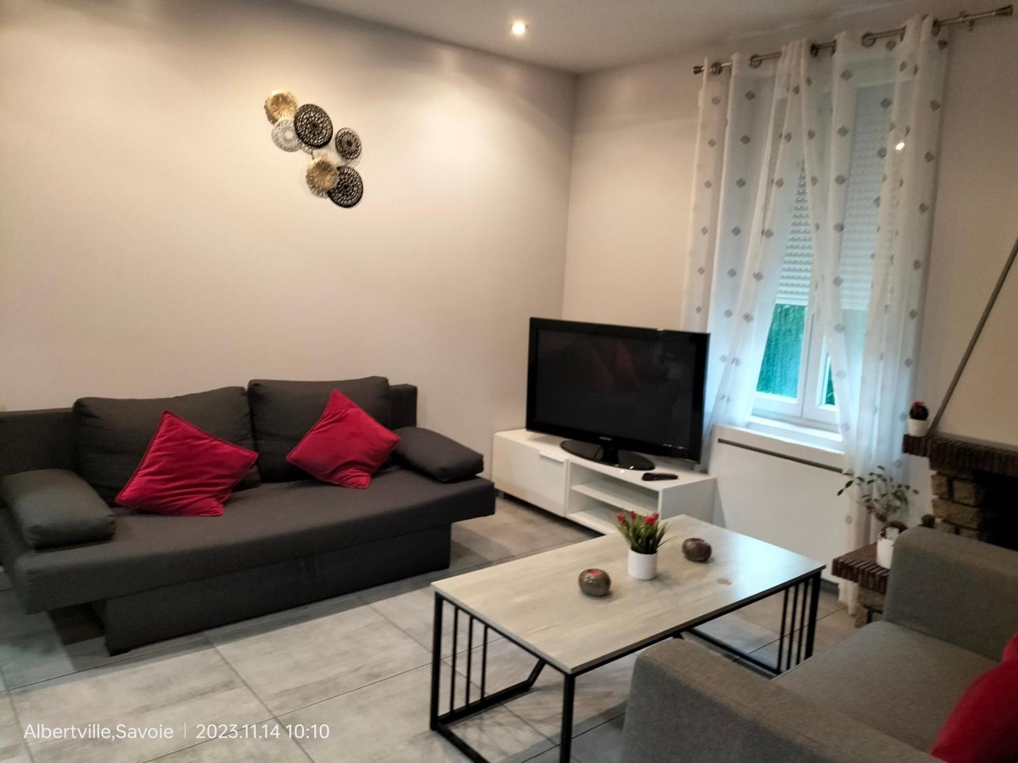 Residence Lawawi Pres De La Gare Au Calme อัลแบร์วิลล์ ภายนอก รูปภาพ
